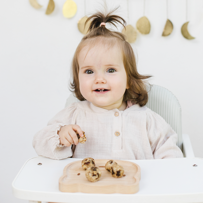 Kinderplankbeer met vork beige